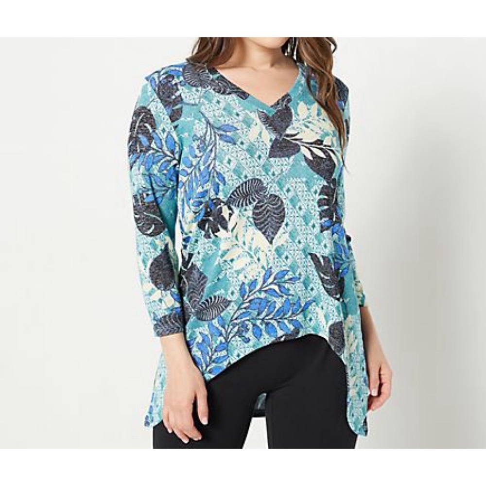 Attitudes by Renee Global Illusions Casknit Tunic
